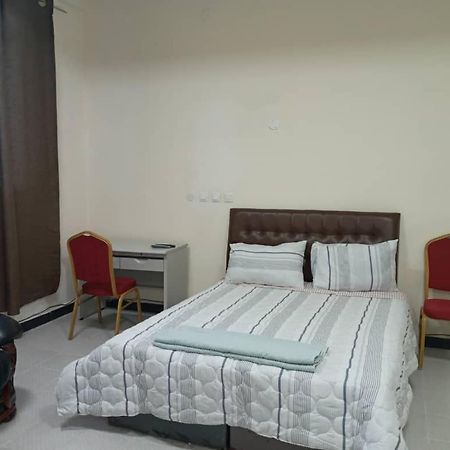 Betsi Bed & Breakfast Addis-Abeba Extérieur photo
